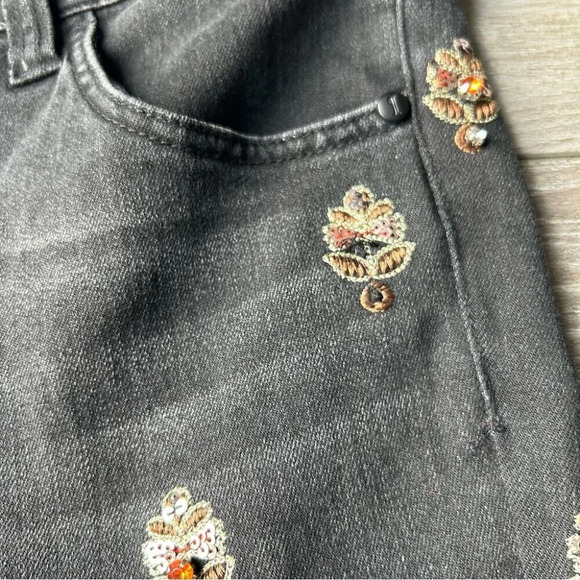 Anthropologie Pilcro and the  Letterpress Embellished Black Jeans - Picture 4 of 16